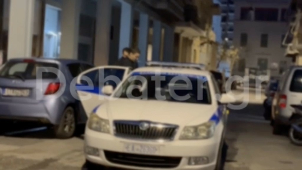 Κάτω Πατήσια: Κυνηγούσε τη σύντροφό του να την δείρει -Δείτε βίντεο με την προσαγωγή του